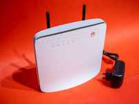 HUAWEI E5186 4G LTE SIM рутер Cat6 300Mbps Wi-Fi + Телефонна станция