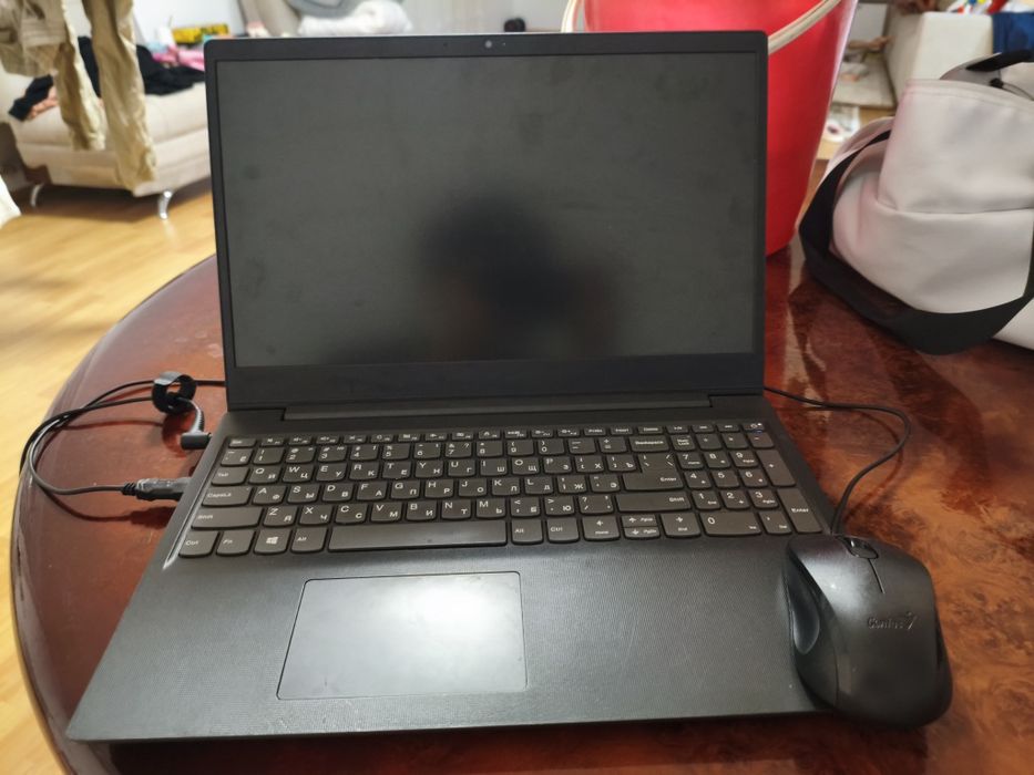 Продаю ноутбук lenovo