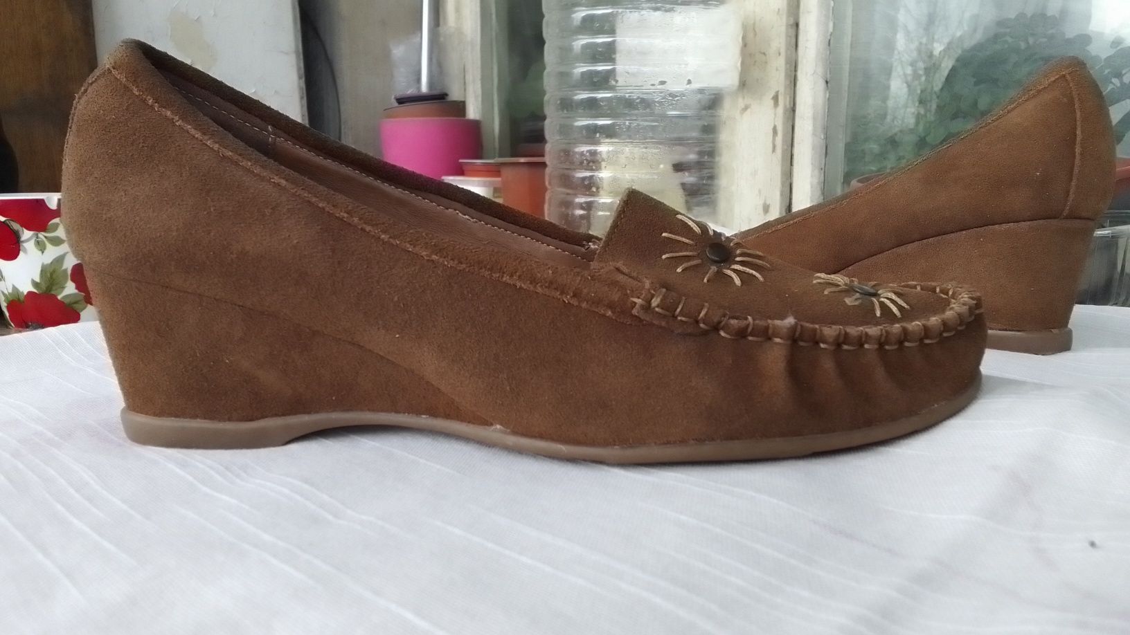 Дамски обувки български