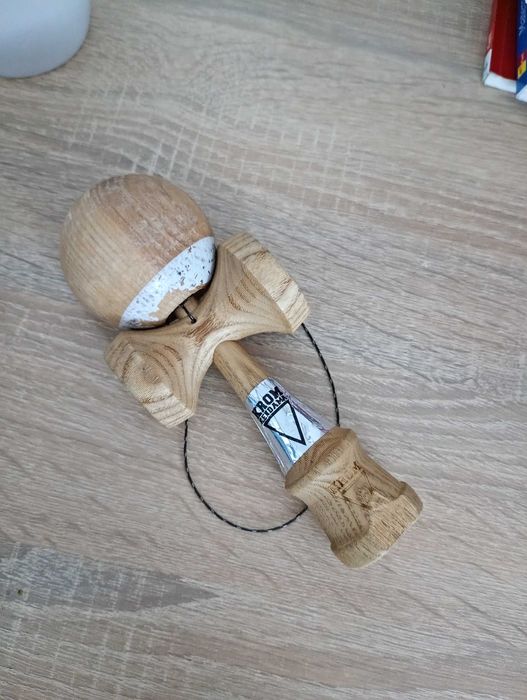 Kendama krom pro model
