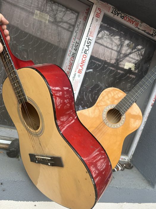 Vand chitara in stare buna