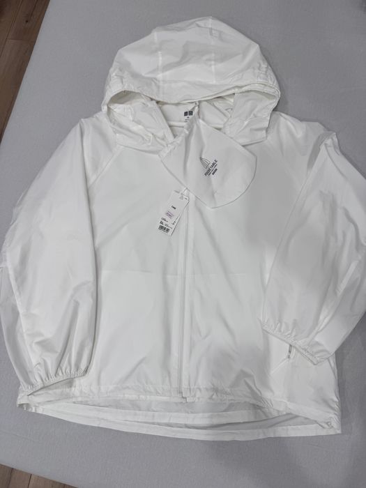 Ветровка Uniqlo с защитой от ультрафиолета, унисекс