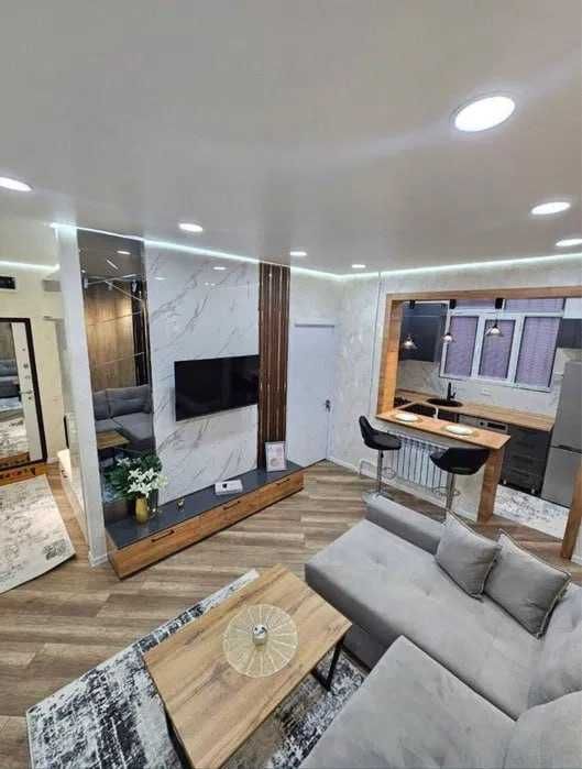 Prime Location, Premium Comfort–Find Your 3BHK Apartement Today! 119*