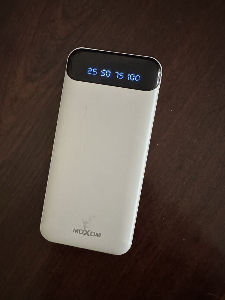 пауэрбанк - 10000mAh