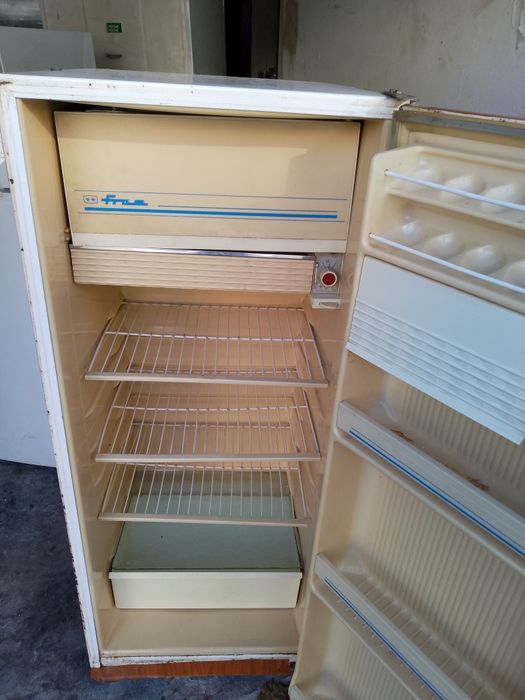 Frigider arctic 1,3m frigider 2 uși funcționale