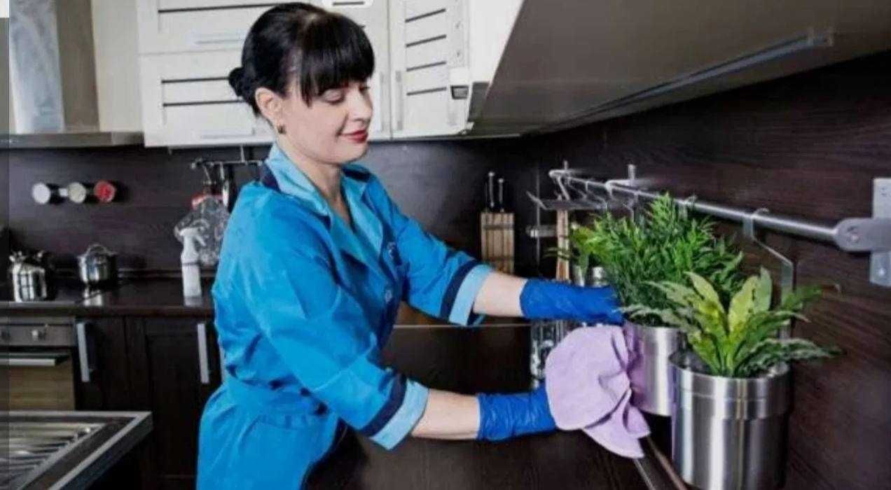 Стабилный уборки офис, здания и помещение