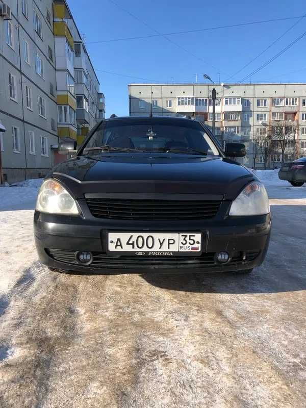 Решетка радиатора 4 полосы без знака на Лада Приора 1 бампера