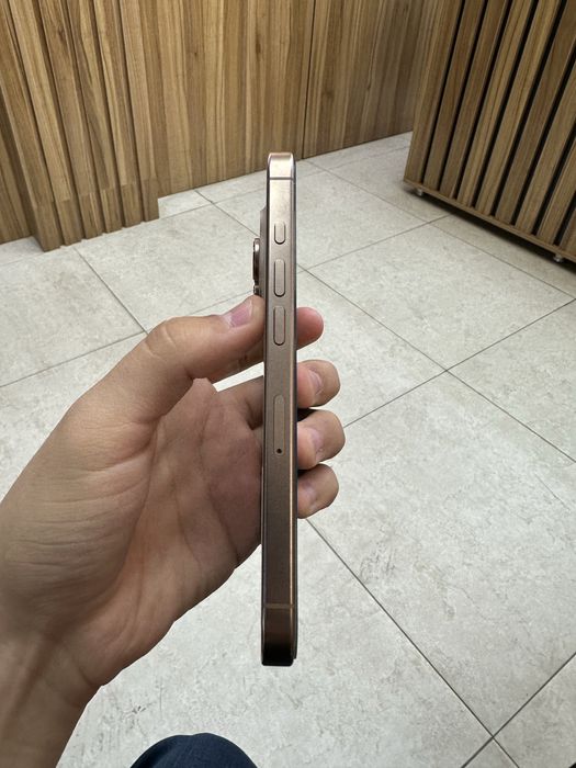 iphone 16 pro desert 128 gb 93%