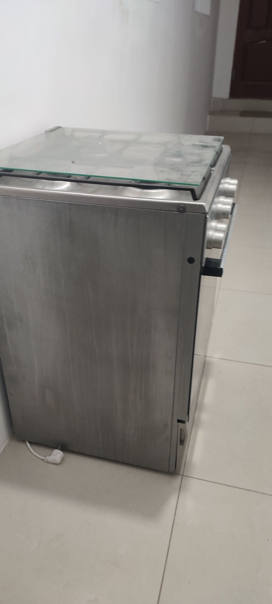 Продам плиту бошь почти новую