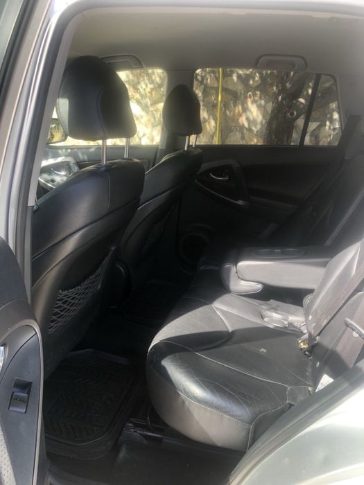 Toyota rav4  2.2 dCat 177k.c