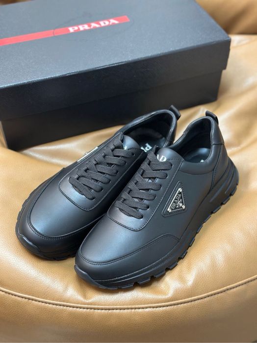 Adidasi Prada , calitate premium , pe comanda , noi , 43