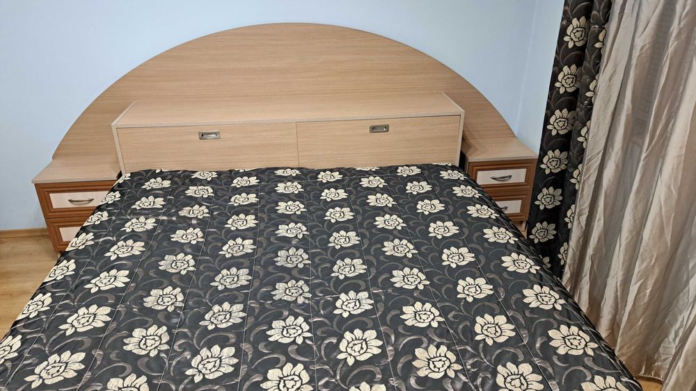 Запазена горяма Спалня