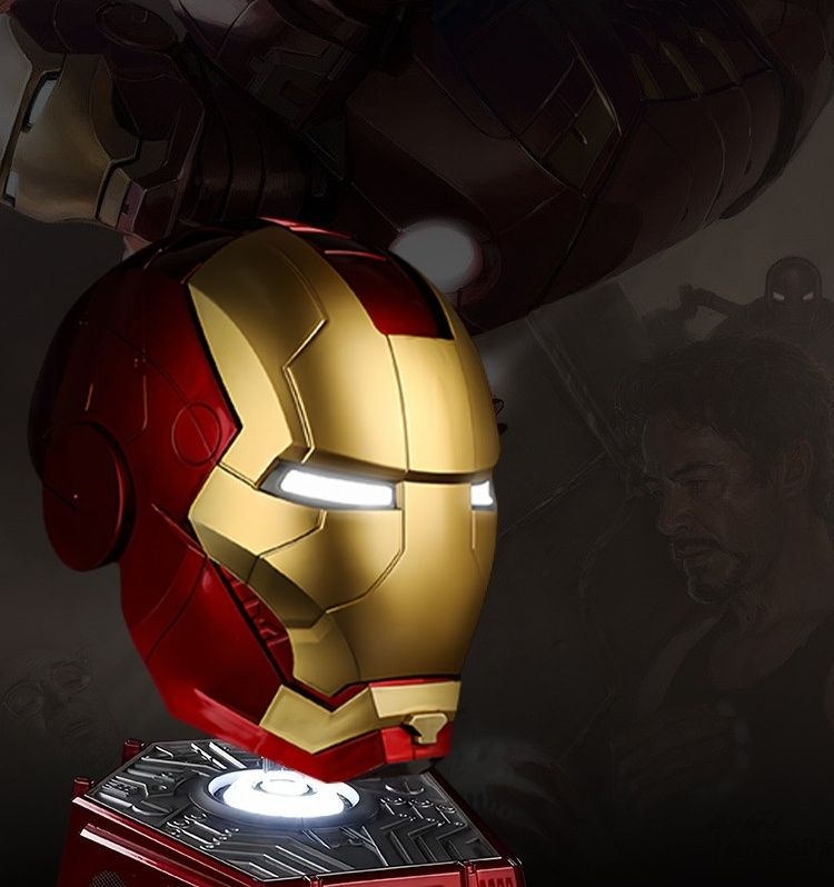 Masca Iron Man noua cutie completa ochi luminati deschidere frontala