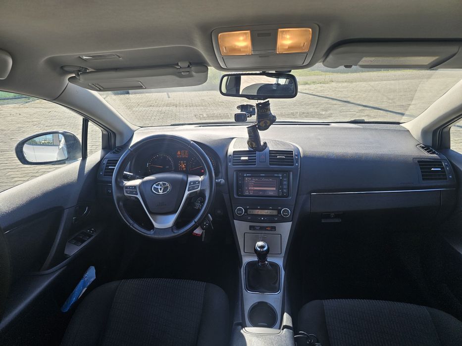 Toyota Avensis 2.0 diesel euro 5 an 2010.