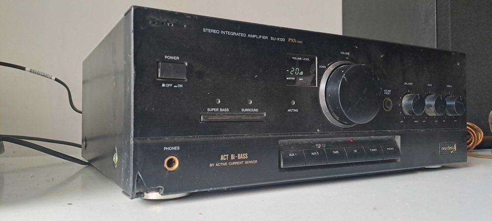 Technics SU X 120 amplificator nu scoate sunet