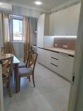 Сдам евро квартиру на Садык Азимова ц1