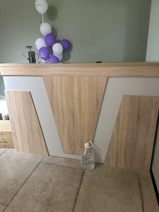 Продаю ресепшен в идеально состоянии