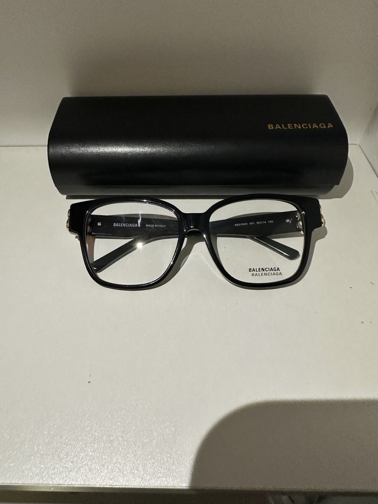 Balenciaga рамки за очила