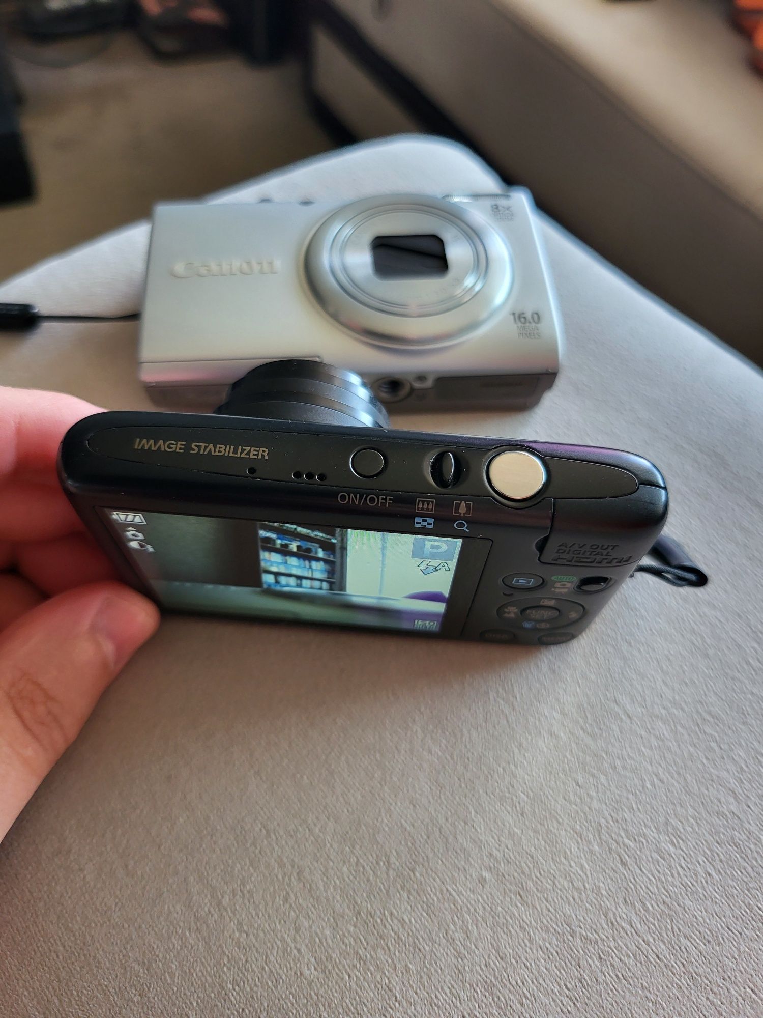 Canon Ixus 130 рядък и малък модел