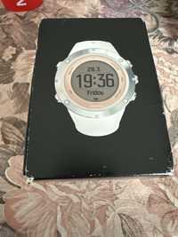 Продавам suunto ambit 3 sport sapphire