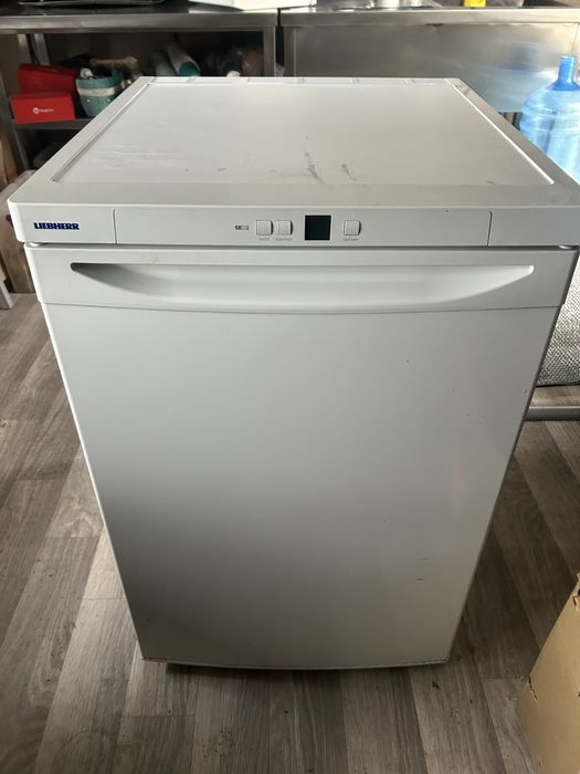 Продам морозильник