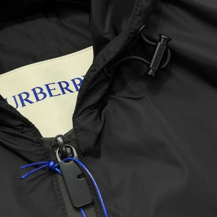 Мъжко Яке BURBERRY нов модел 2026