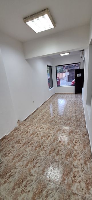 Дава се под наем Магазин в Пловдив, Каменица 1 - 40 кв.м за 280.5 € - Снимка #4