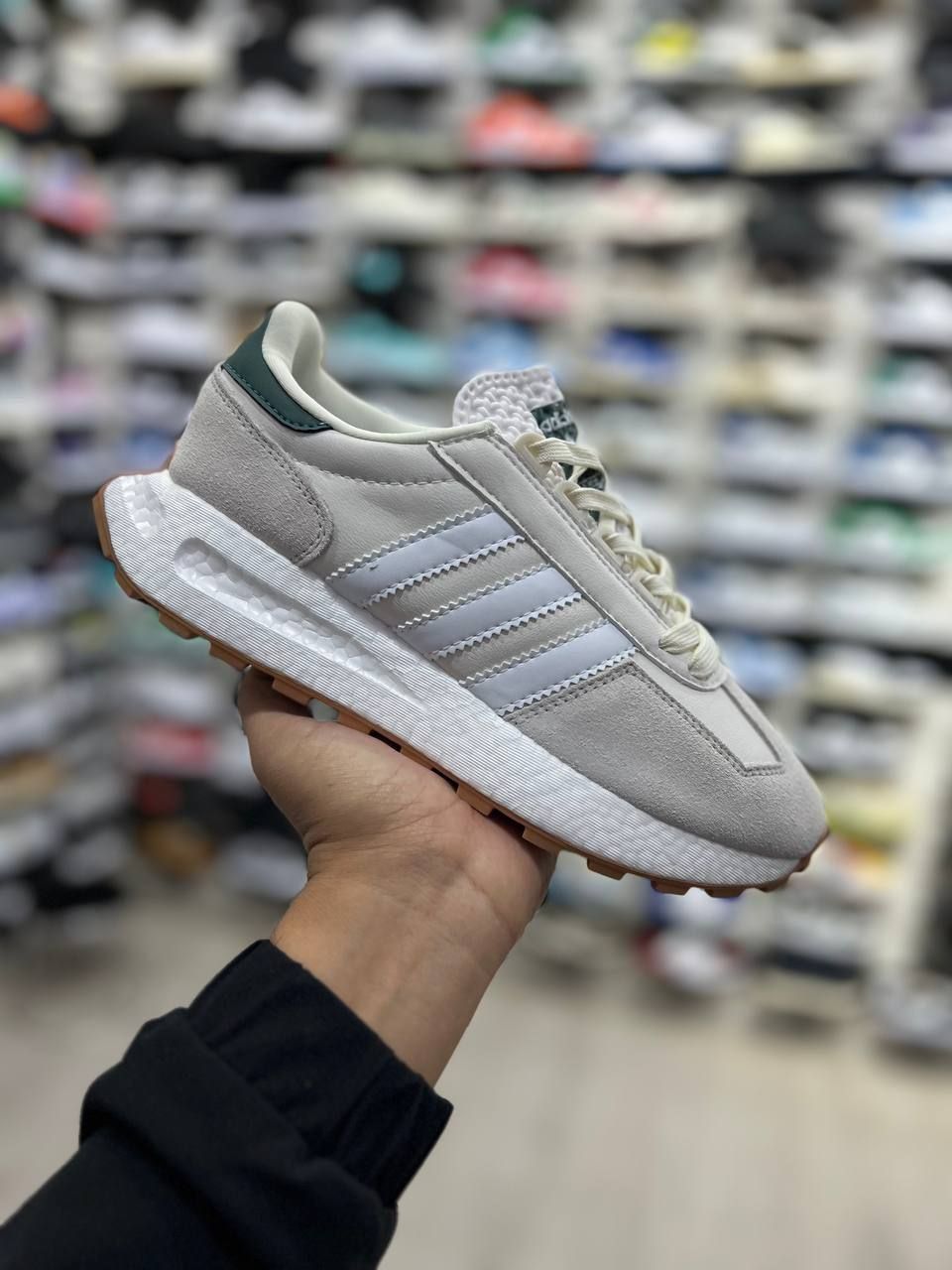 Новая Adidas boost