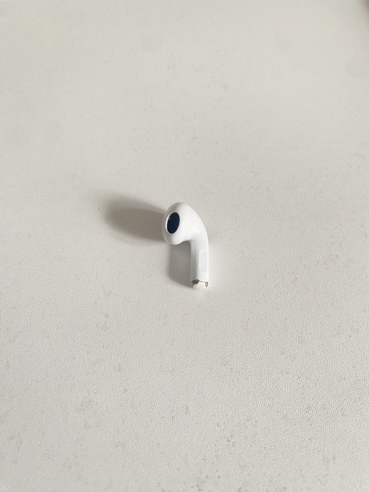 Левый наушник AirPods 3 (оригинал)