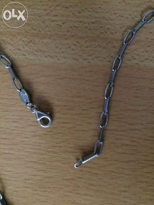 Lant Fossil cu medalion