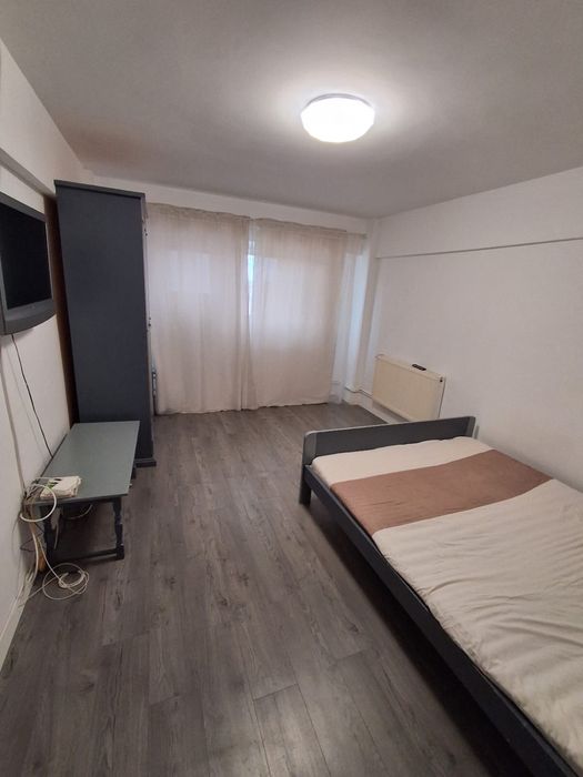 Inchiriez apartament 2 camere central Abatorului