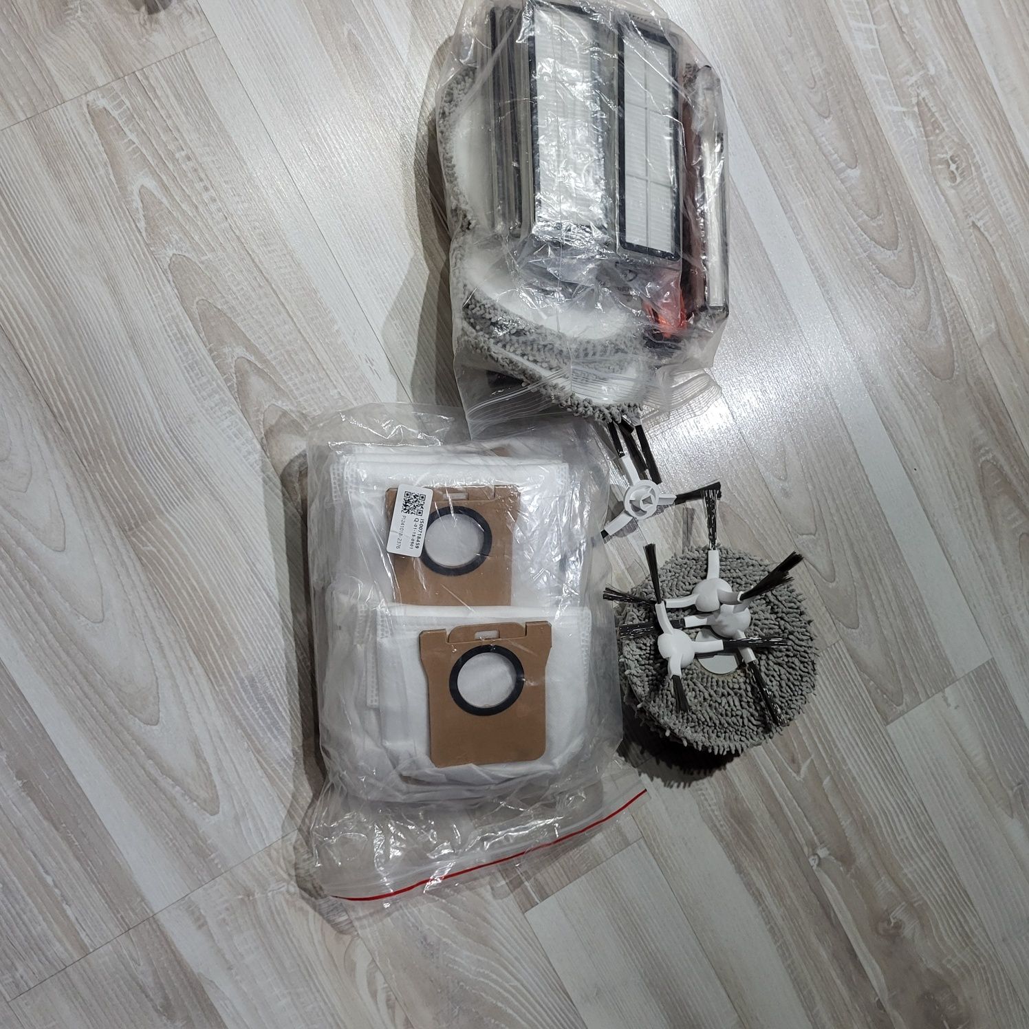 Робот пылесос  Xiaomi x20+