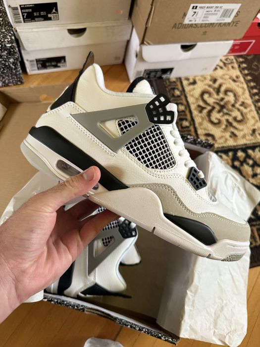 Jordan 4 Military Blac, 36,38,39, 40,41, 42, 43, citeste descrierea