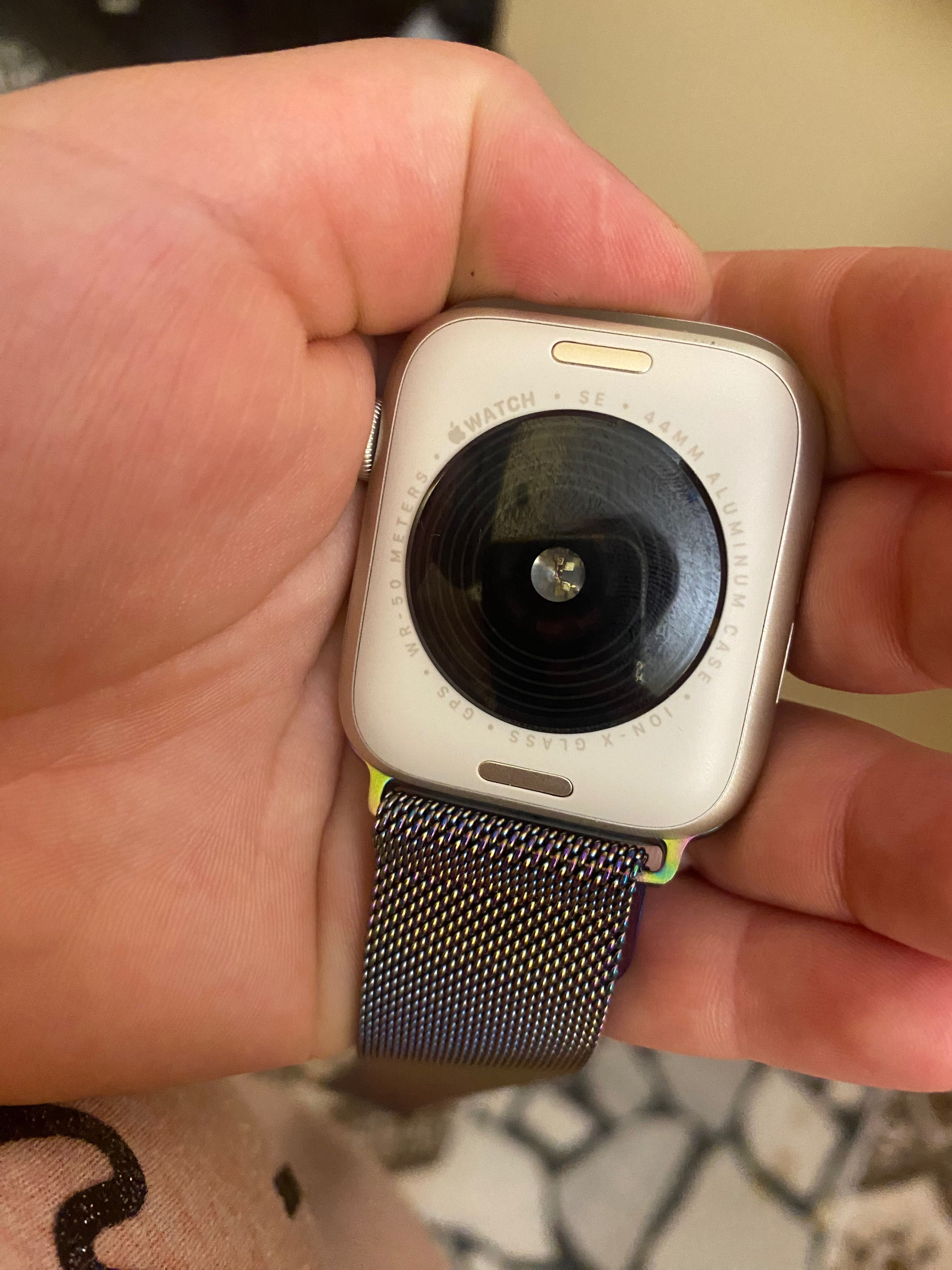 Смарт часовник Apple Watch SE 22 44 mm