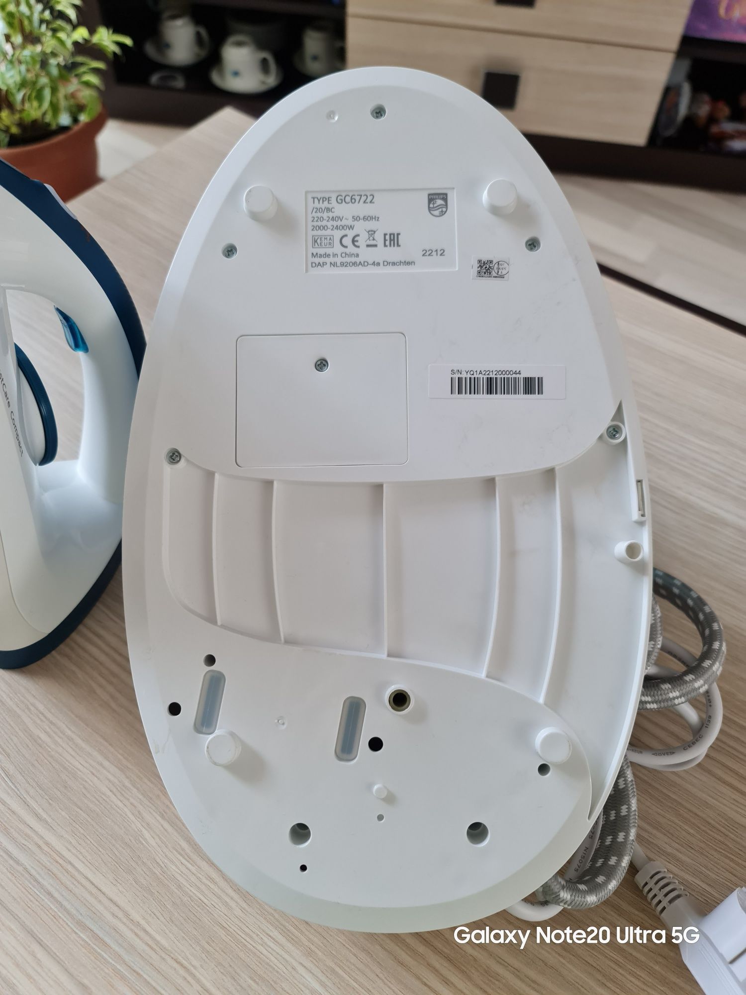 Statie de calcat cu abur Philips GC6722/20