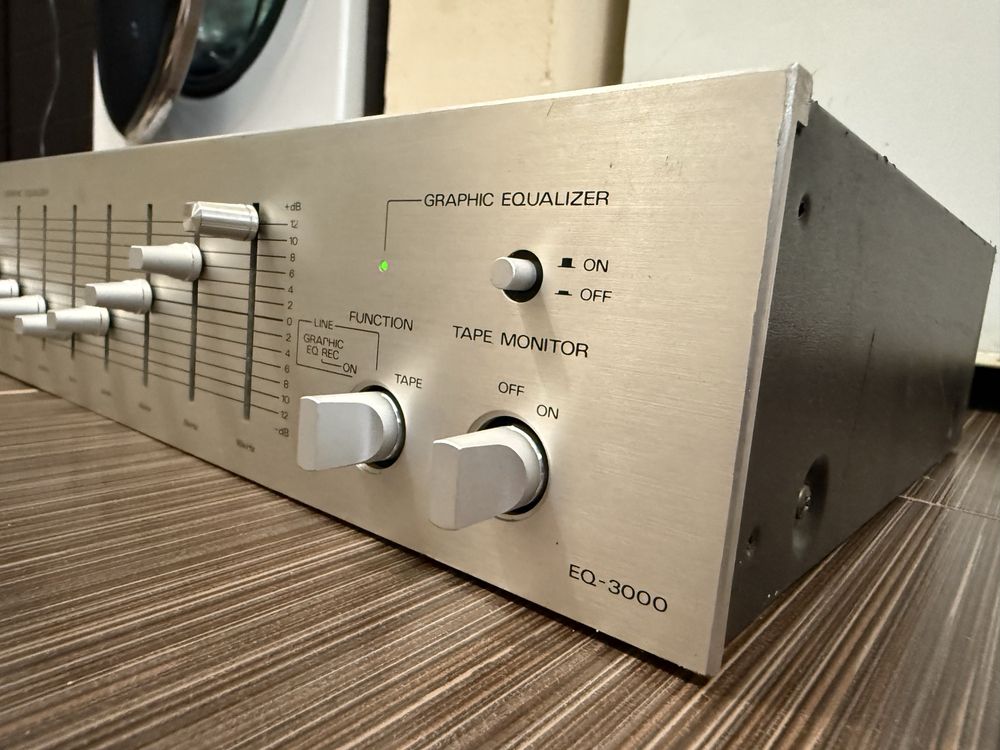 Fisher EQ-3000 Еквалайзер