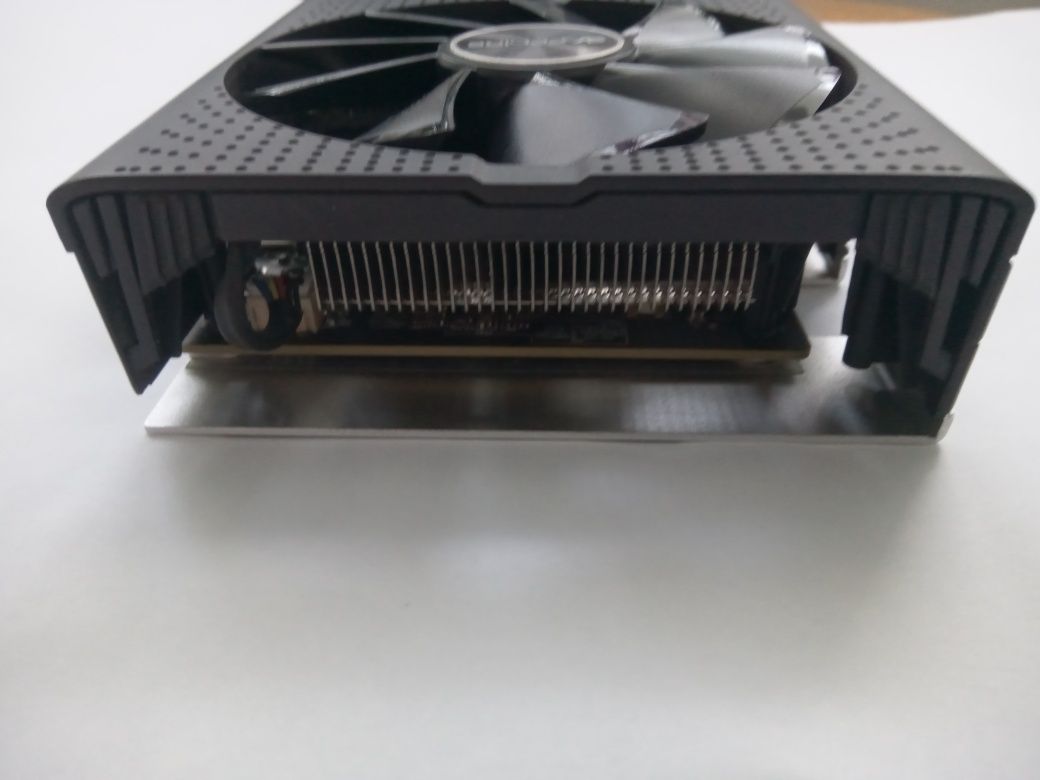 Sapphire PULSE RADEON RX 570 4GB GDDR5 256 BIT