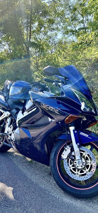 Honda VFR 800 V4 /ABS/CBS (nu kawasaki/suzuki/bmw)