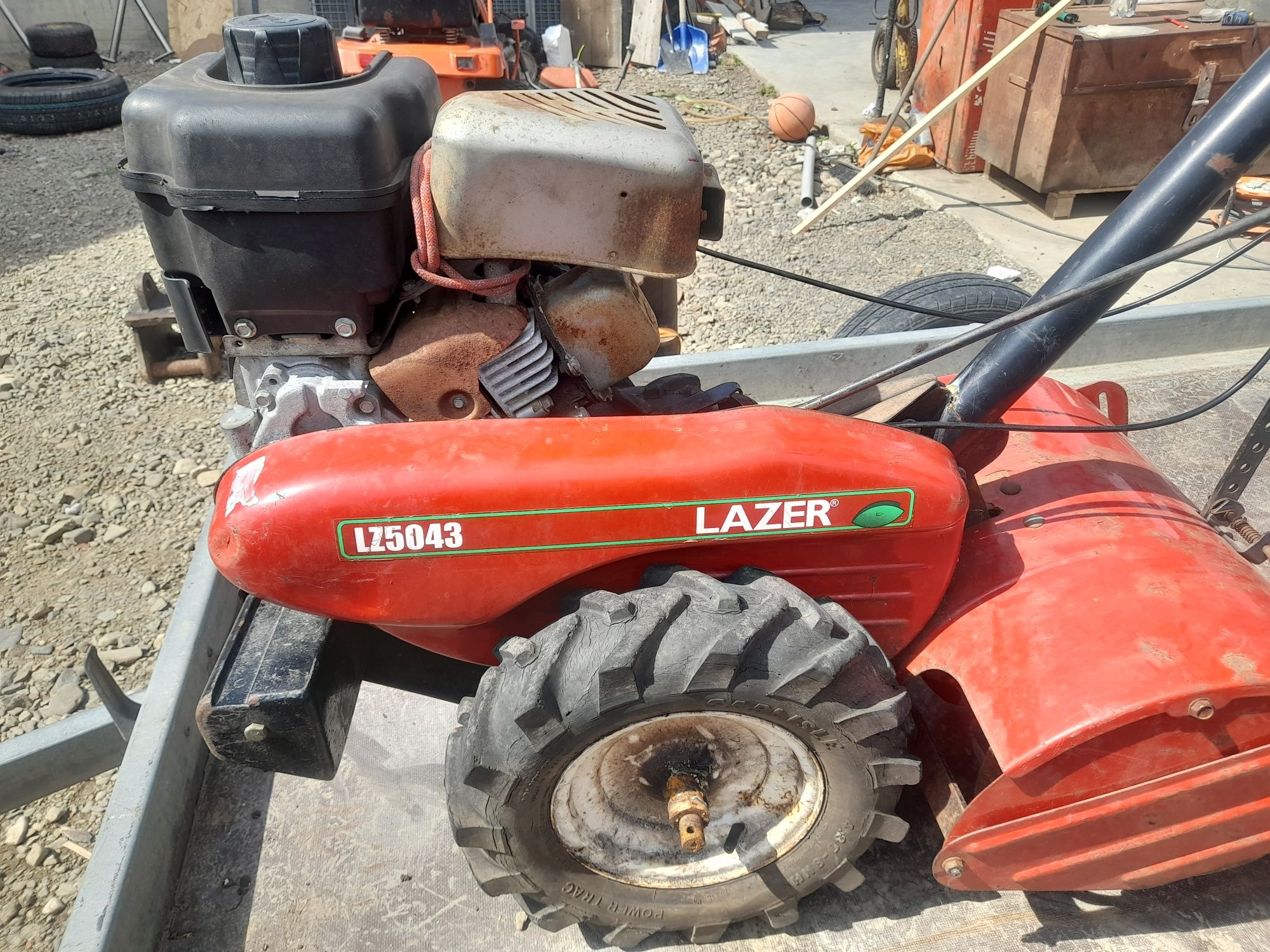 Motocultor laser