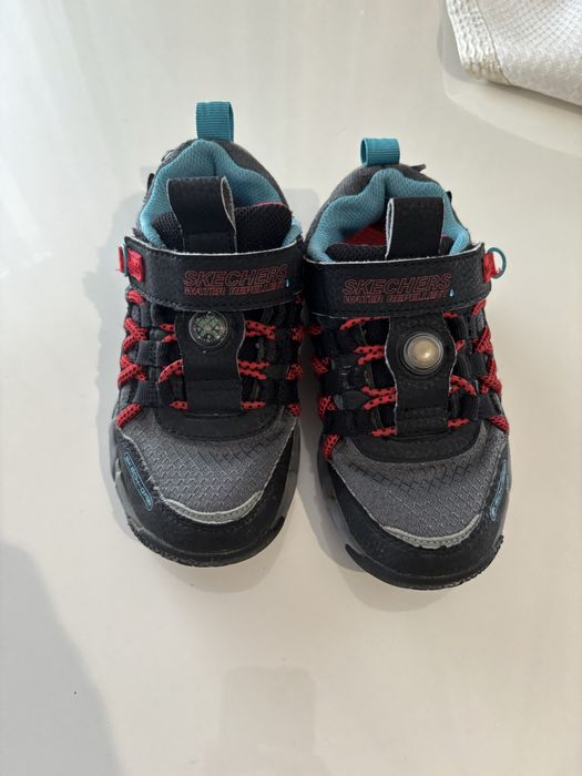 Skechers copii marimea 28