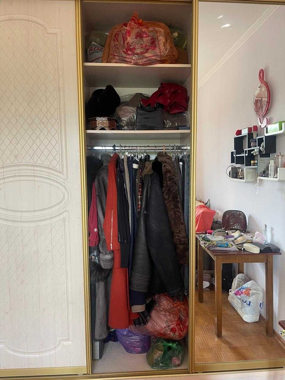 Продам шкаф-купе