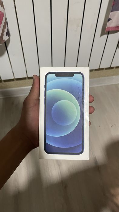 Iphone 12  128/78