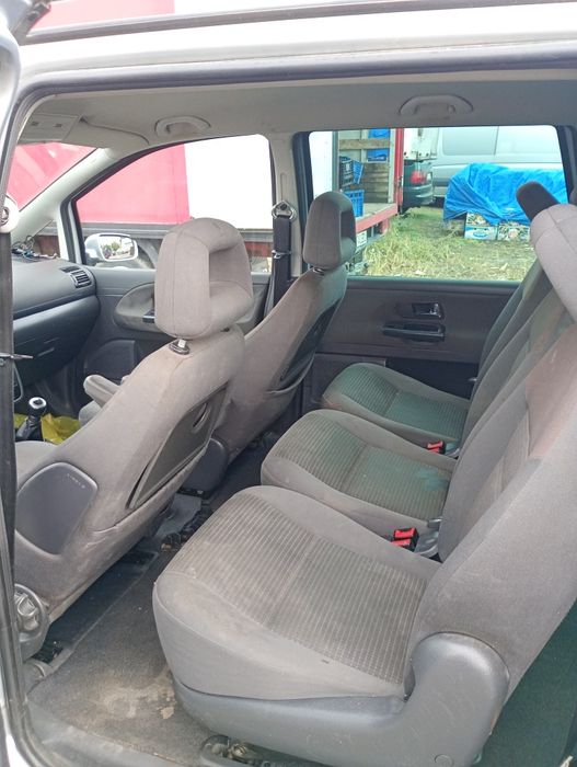 Seat alhambra 2007 7 locuri 1400 euro