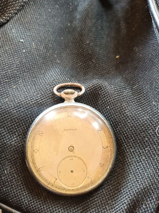 Раритет! Продам часы карманные Молния раритет