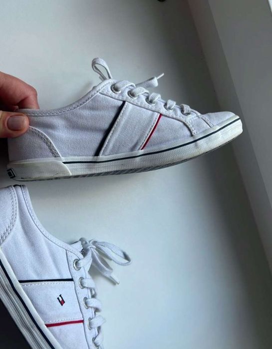 Sneakers Tommy Hilfiger pentru copiii nr 33/34