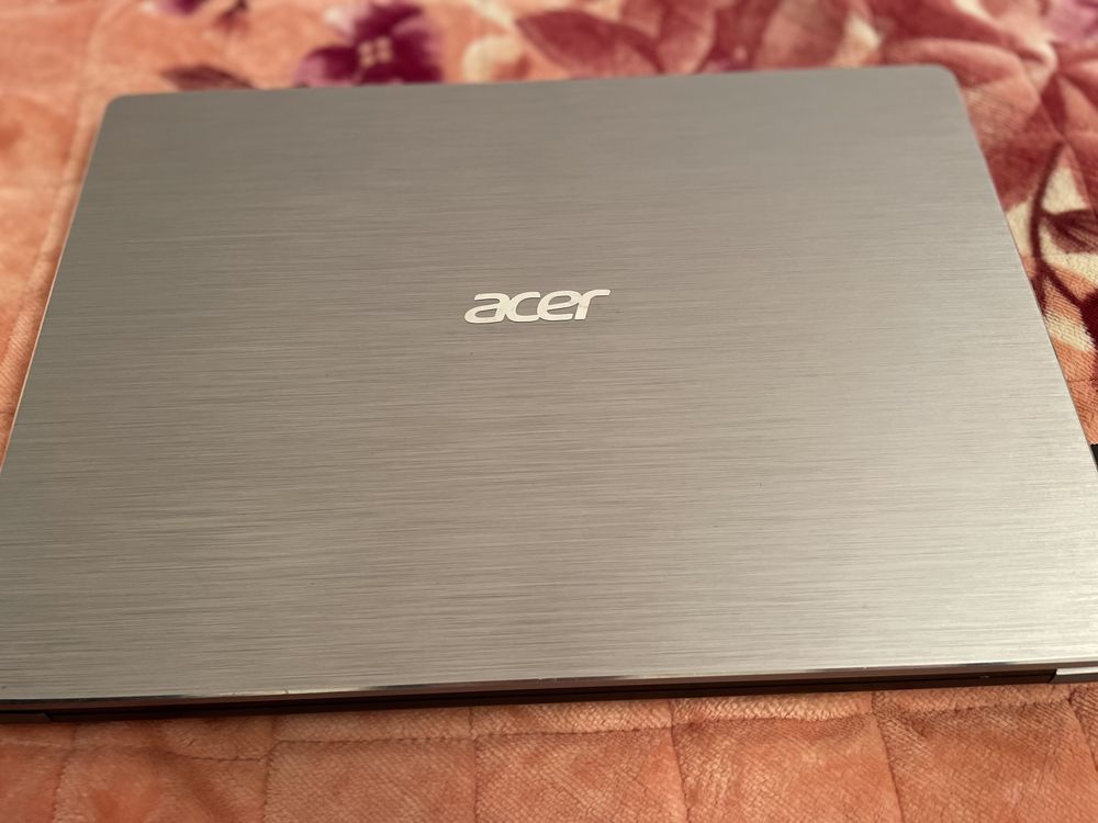 Acer ноутбук