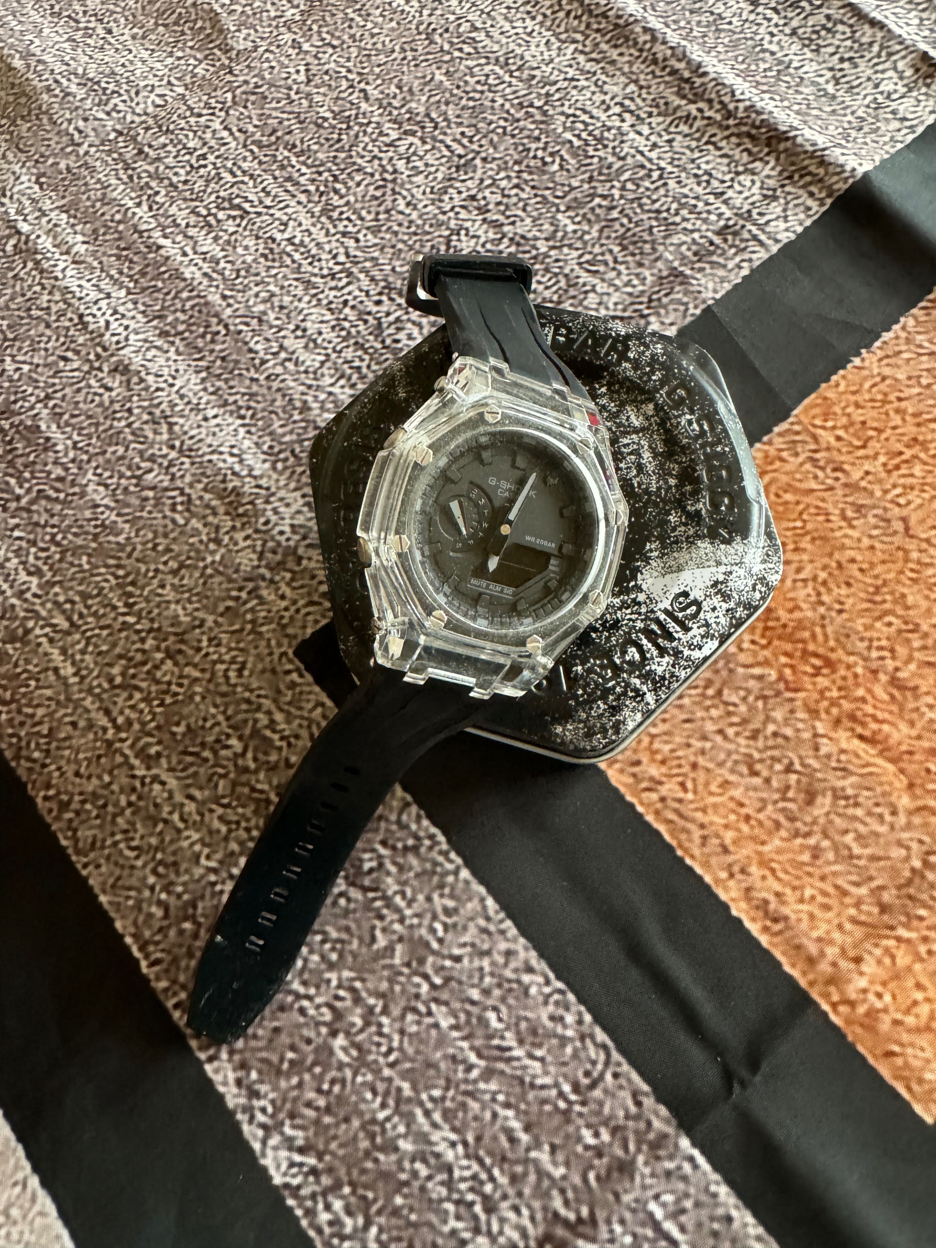 Часовник G-shock с мод