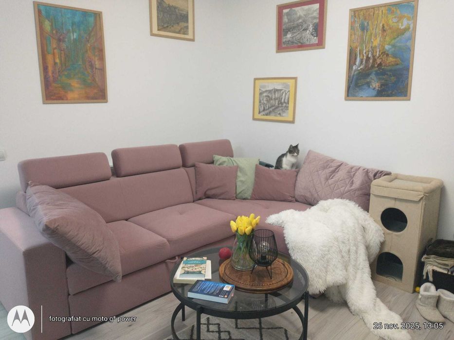 Coltar roz aproape nou, cumparat din fabrica Laguna-Sighet