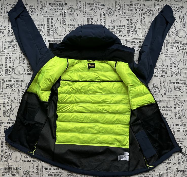 Snickers original яке.XL