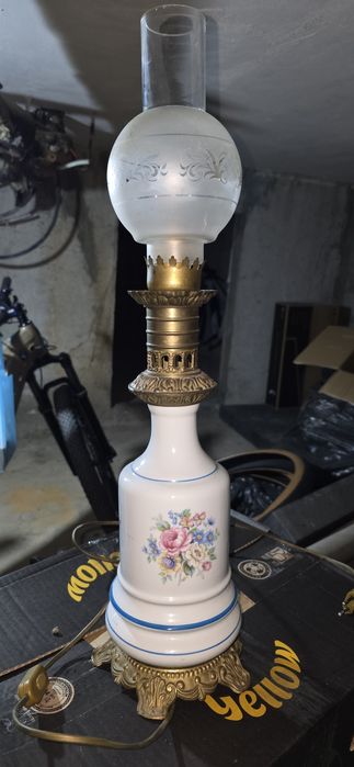 Veioza bronz porțelan